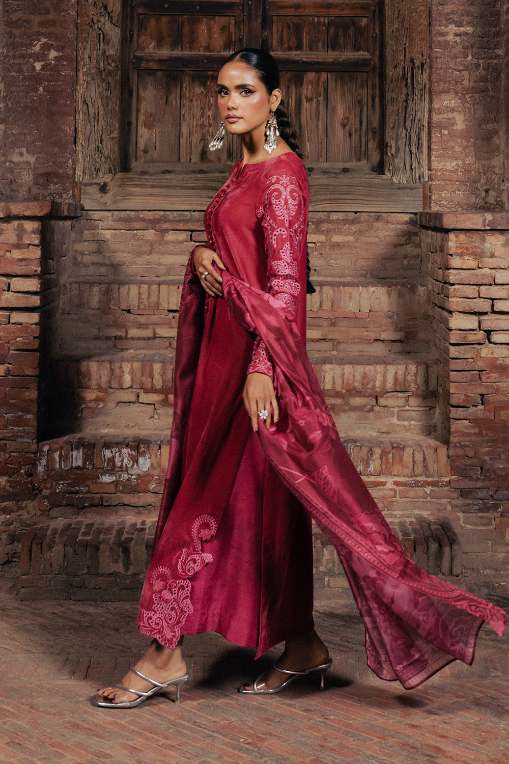 Maryum N Maria | Gulshan e Makhmal | ZOÉ - MSS5611