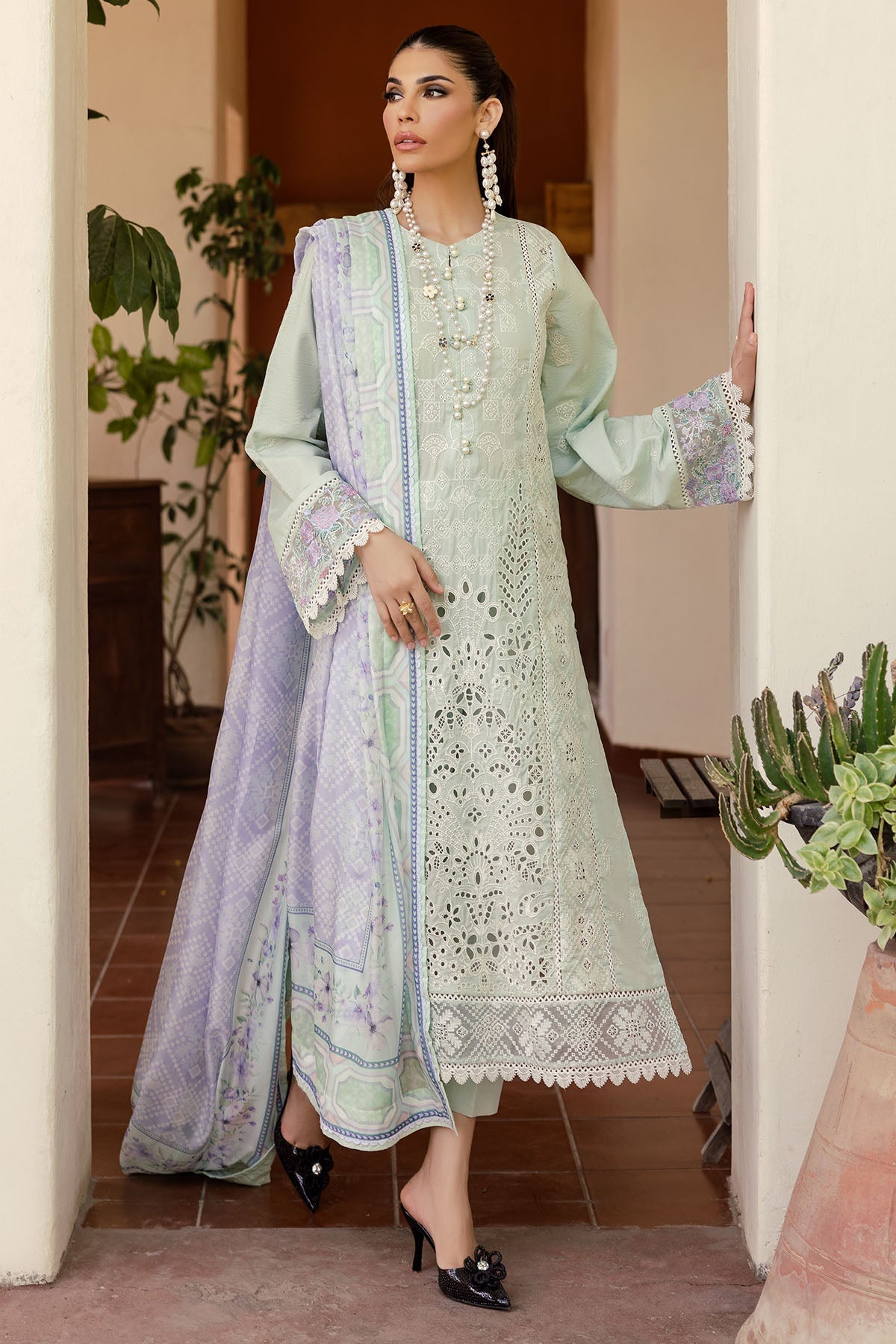 Motifz | Summer Lawn 24 | 4705