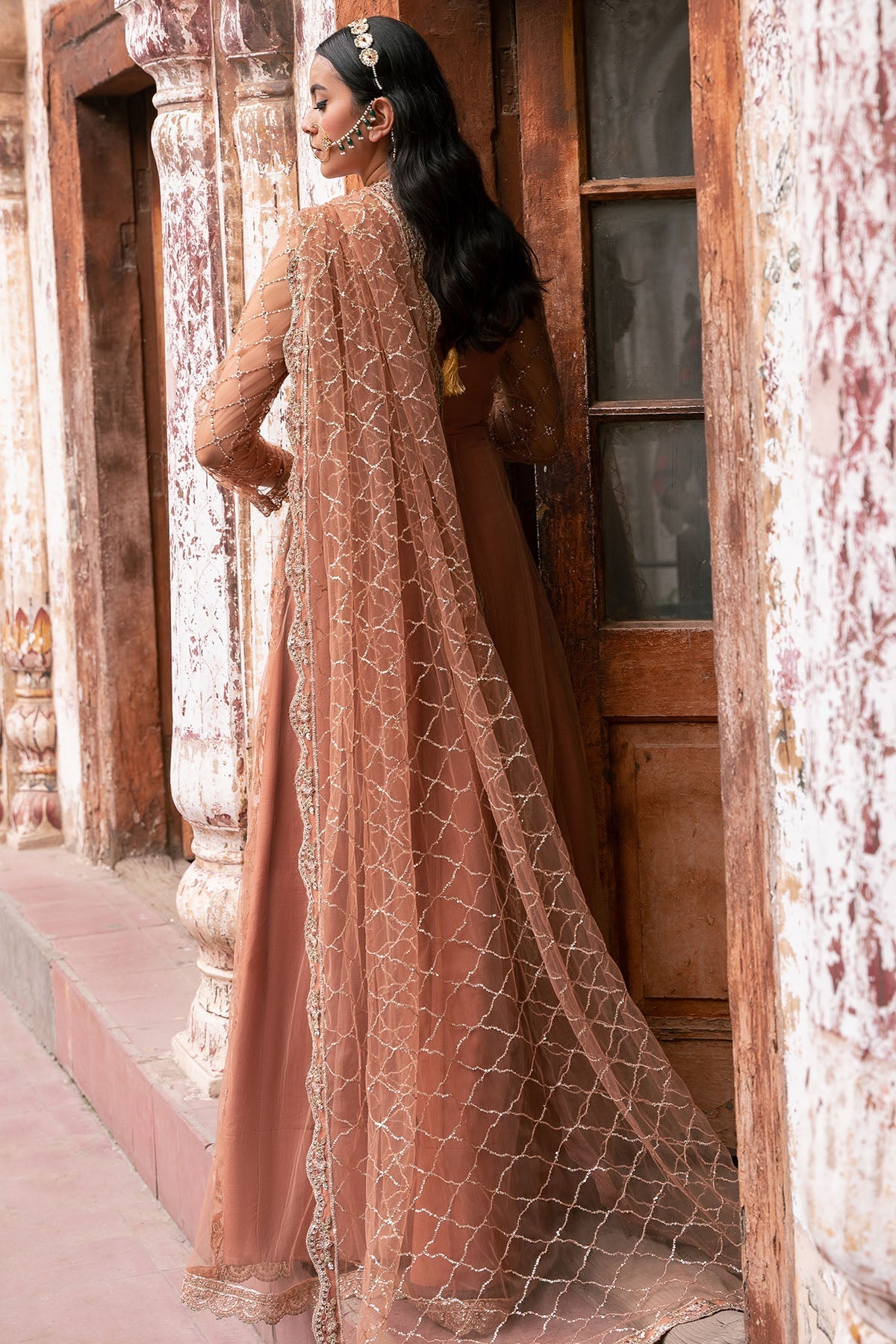 Motifz | Luxury Formal | 4820-MANHA