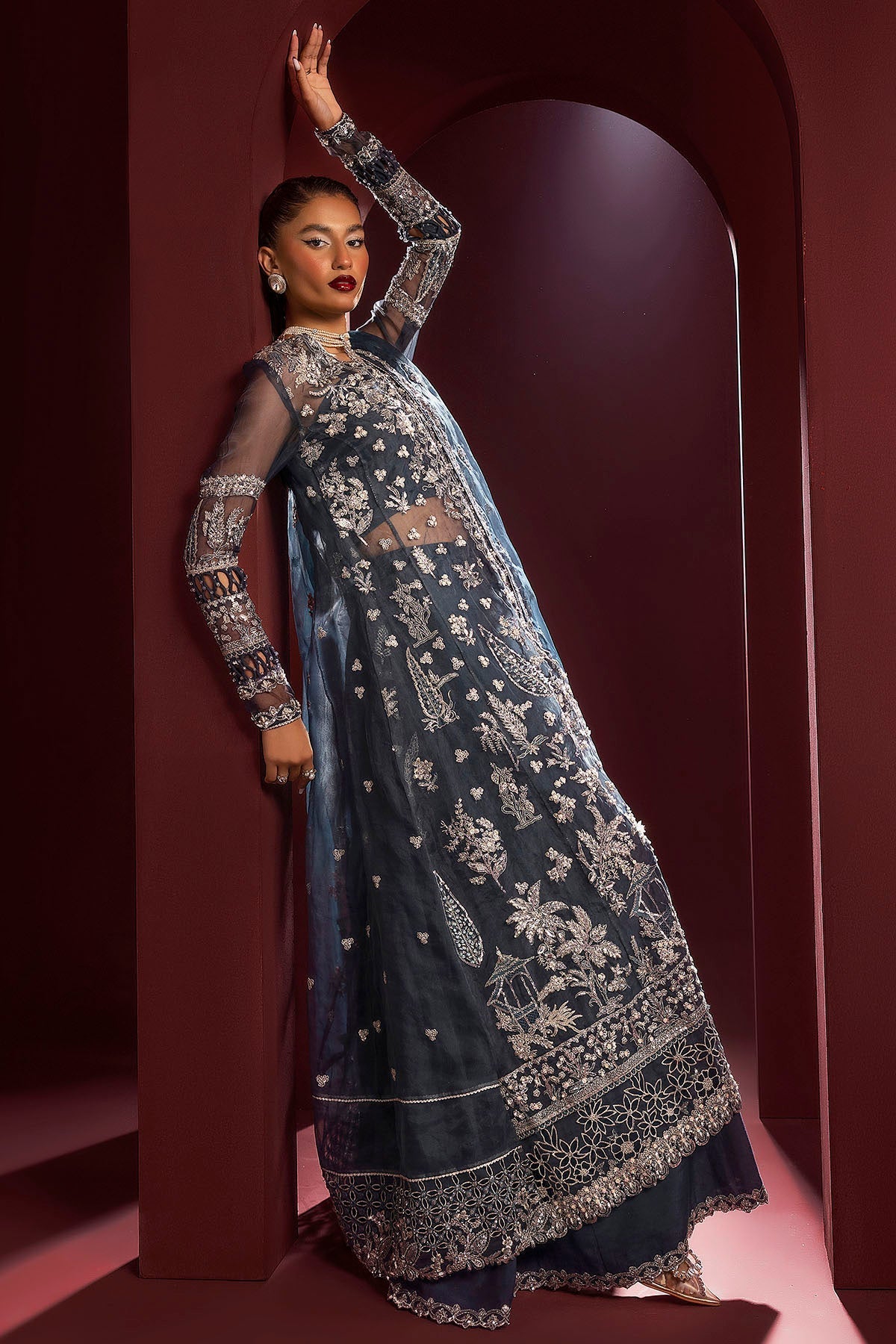 Motifz | Luxury Wedding Formals | 4931-YASNA