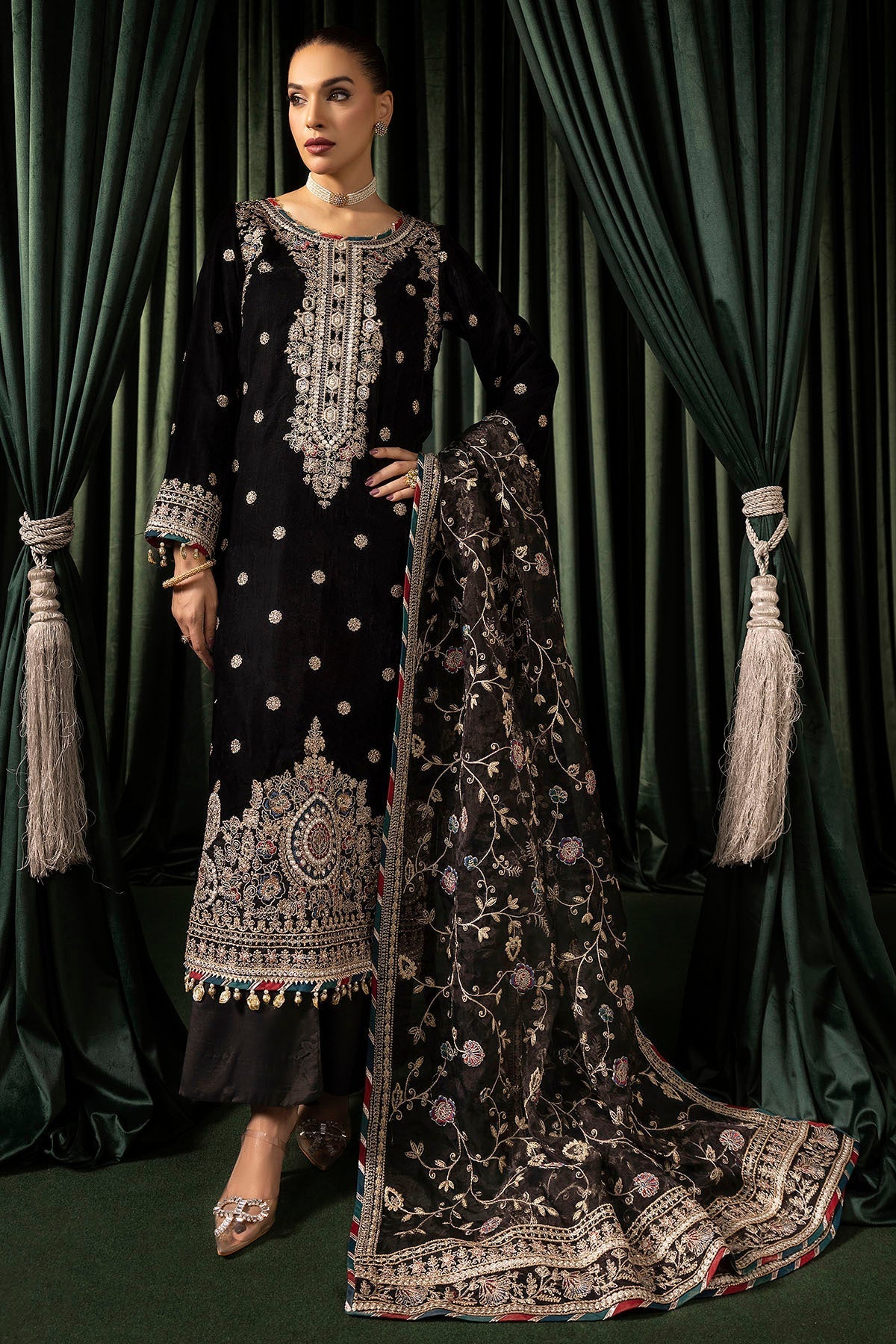 Motifz | Velvet Formals | 5098-FARZEEN