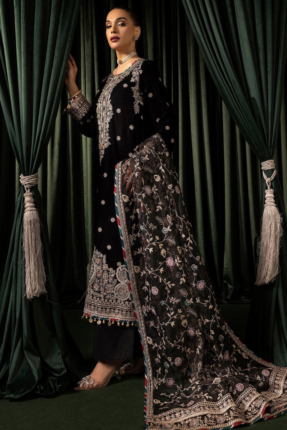 Motifz | Velvet Formals | 5098-FARZEEN