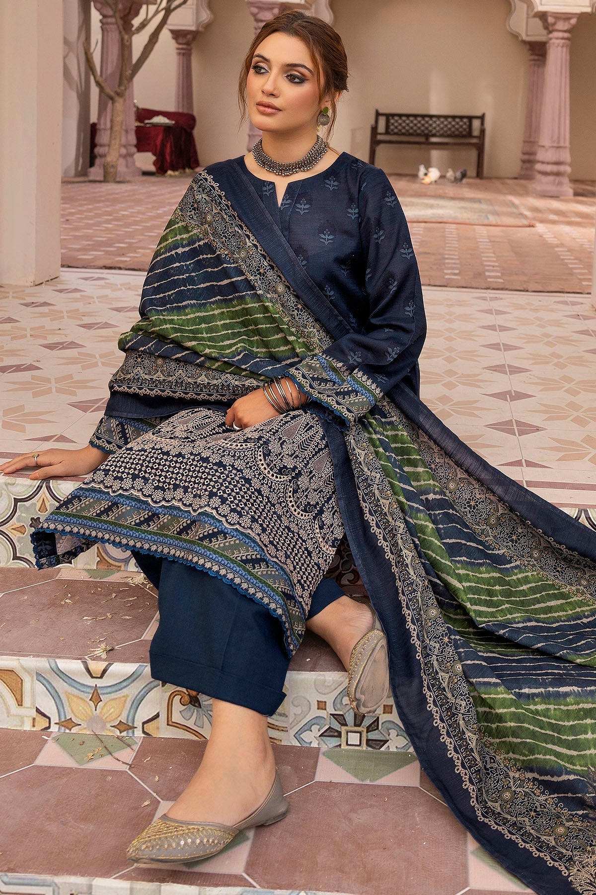 Motifz | Premium Khaddar | 5210-ISBAH