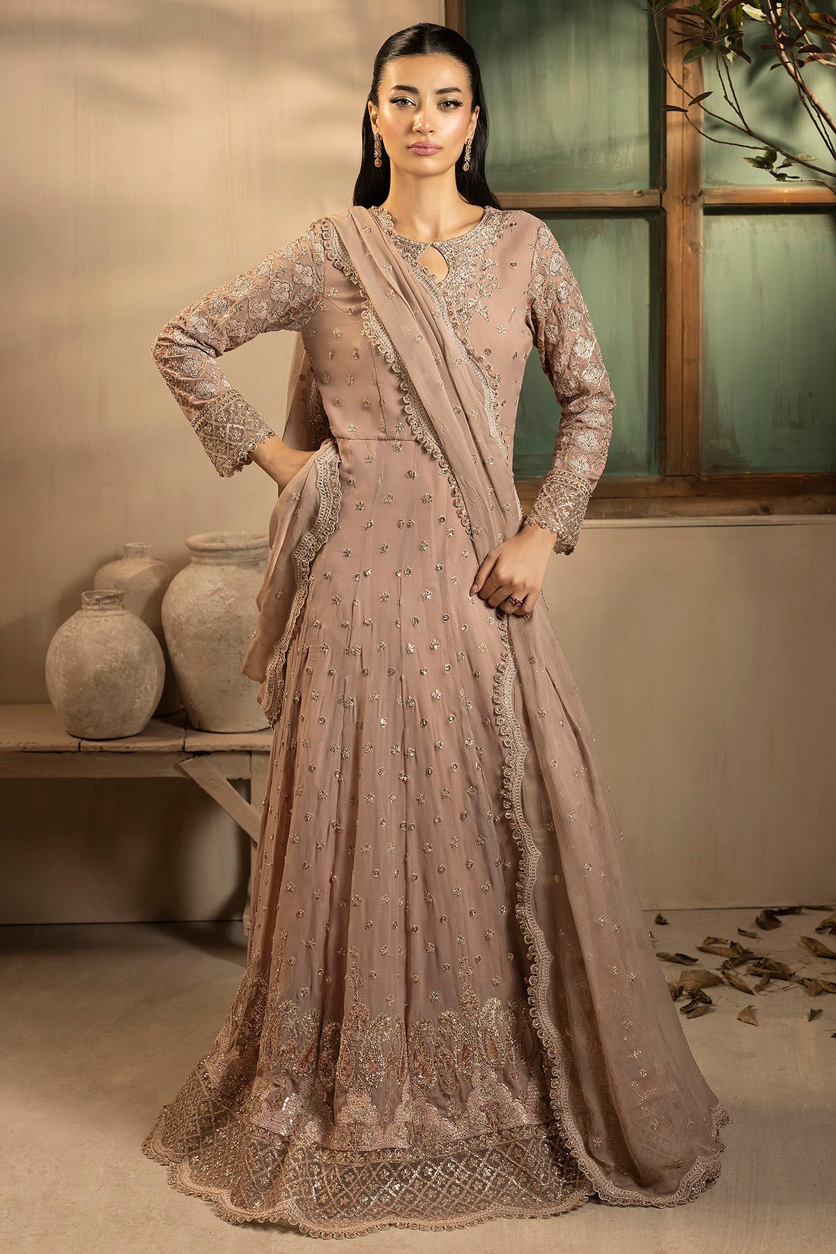 Motifz | Luxury Formal | 5575-LILLIA