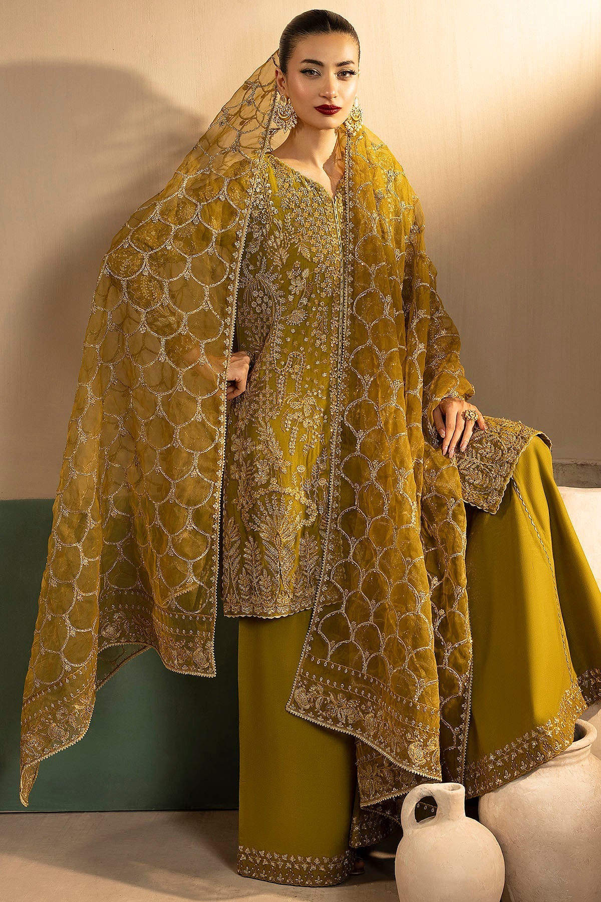 Motifz | Luxury Formal | 5577-ROMY
