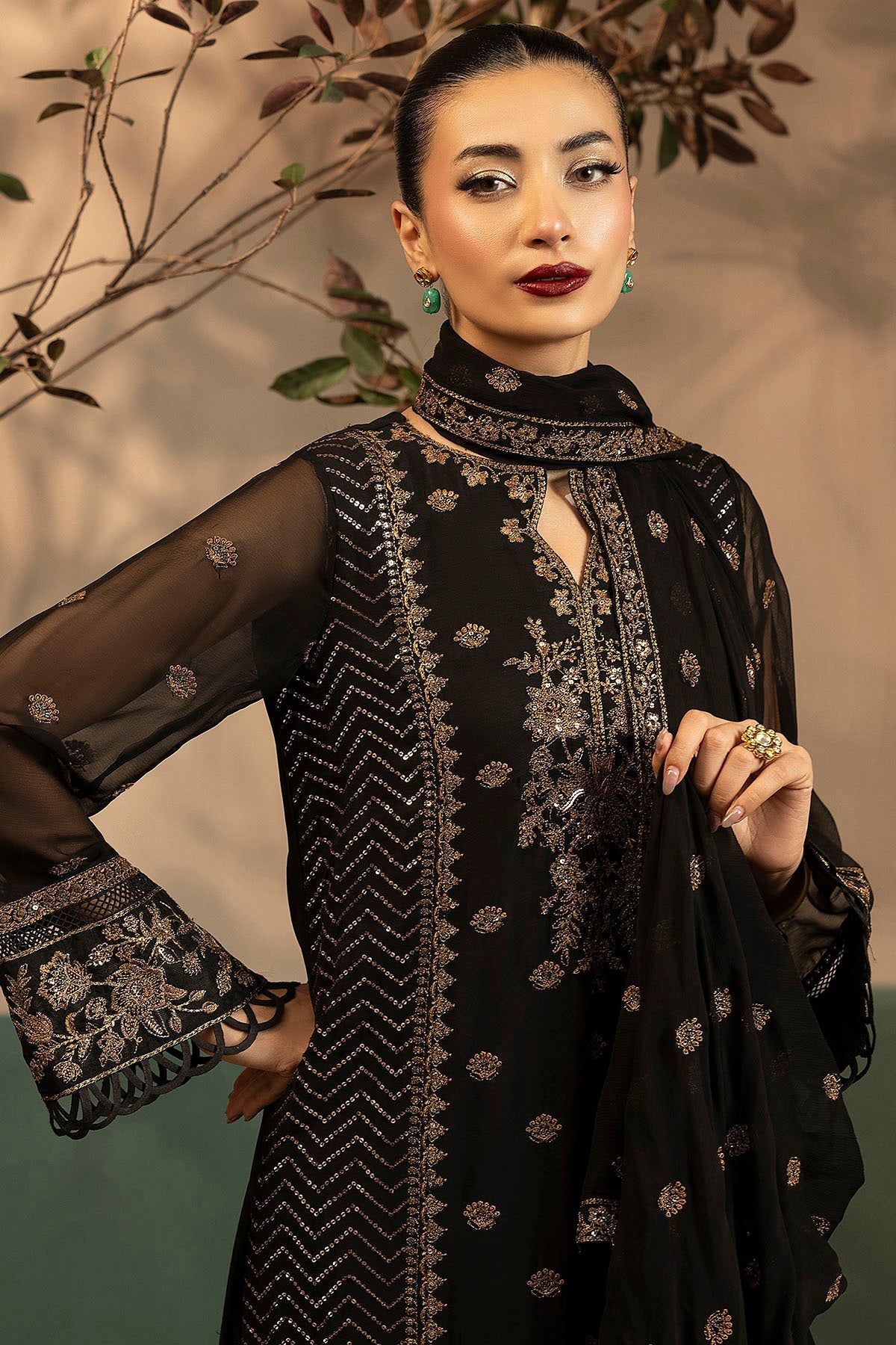 Motifz | Luxury Formal | 5579-VIOLA