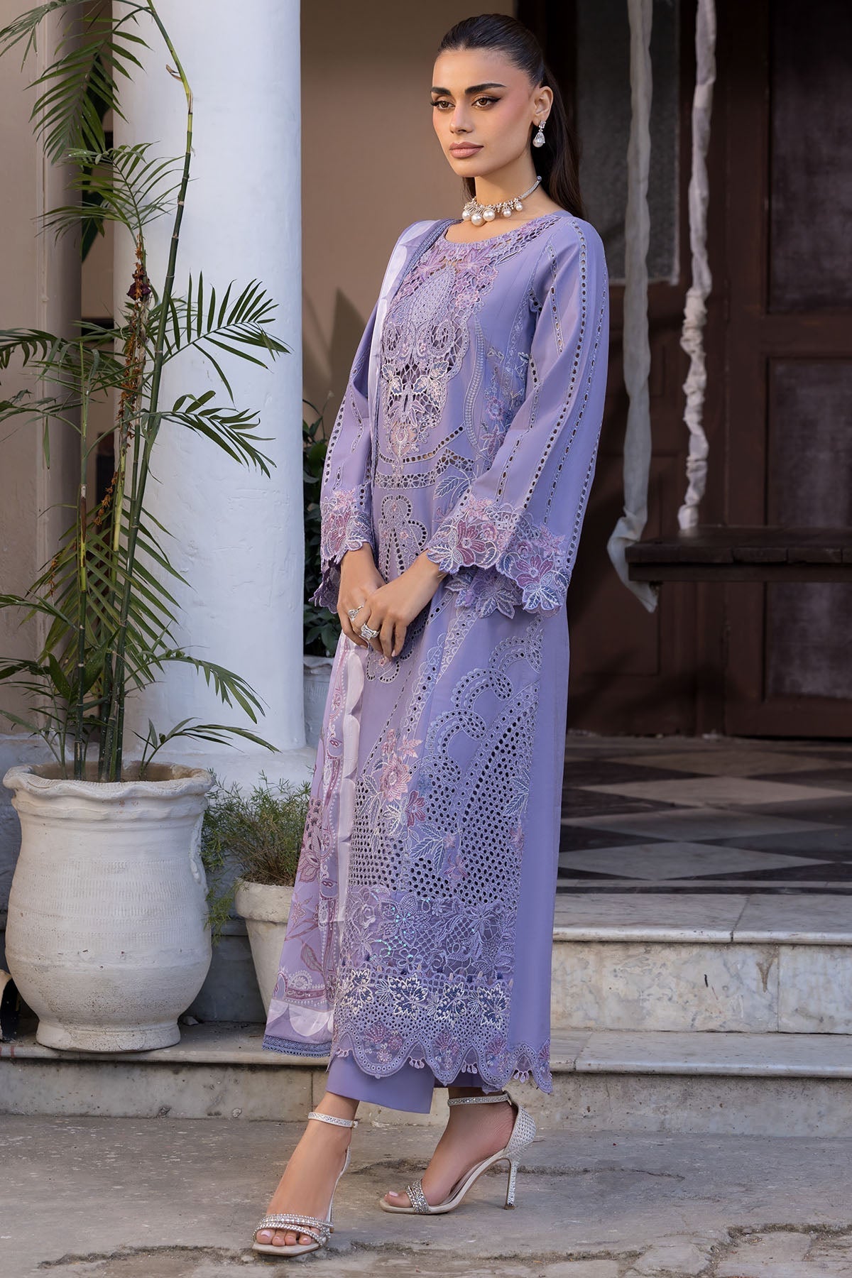 Motifz | Premium Lawn 26 | 5938-VIVI