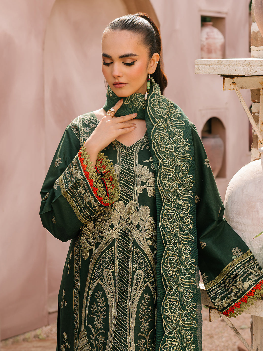 Mahnur | Masakali Luxury Lawn 24 | MK 04 - B - House Of Anaya