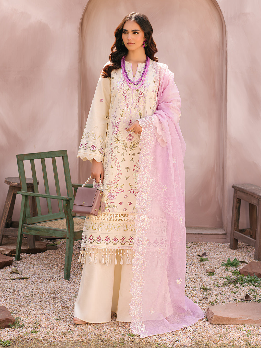 Mahnur | Masakali Luxury Lawn 24 | MK 01 - B - House Of Anaya