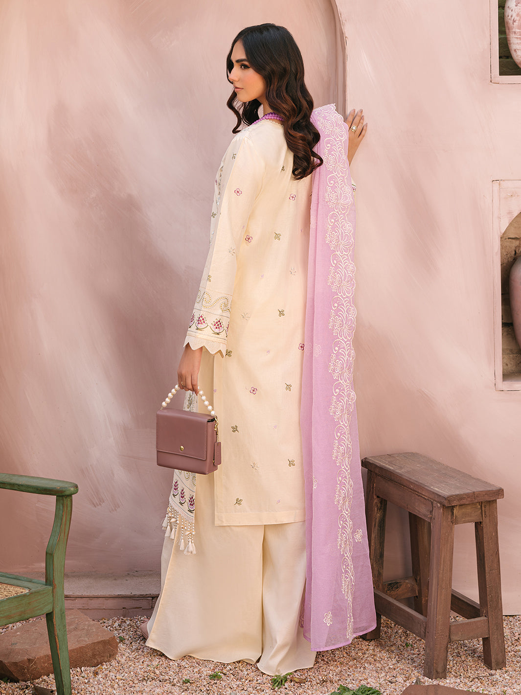 Mahnur | Masakali Luxury Lawn 24 | MK 01 - B - House Of Anaya