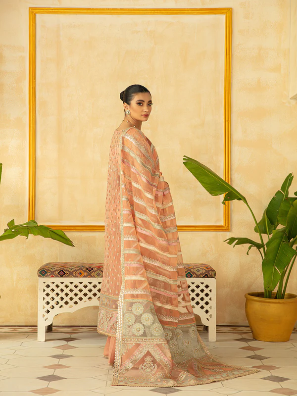 Maryam Hussain – MARWA LUXURY FORMALS ’22 – MF22-06 – MEHAK - Riwayat-e-khas