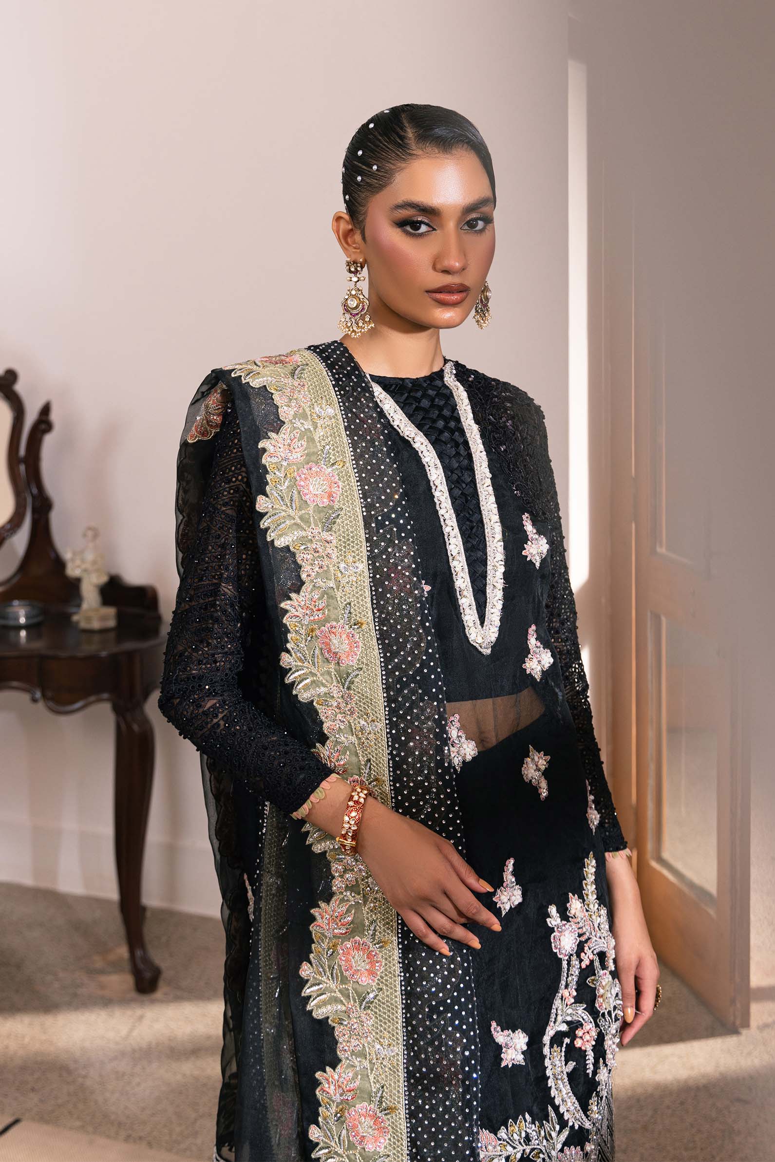 Maryam Hussain | Marwa Luxury Formals 24 | Sitara - House Of Anaya