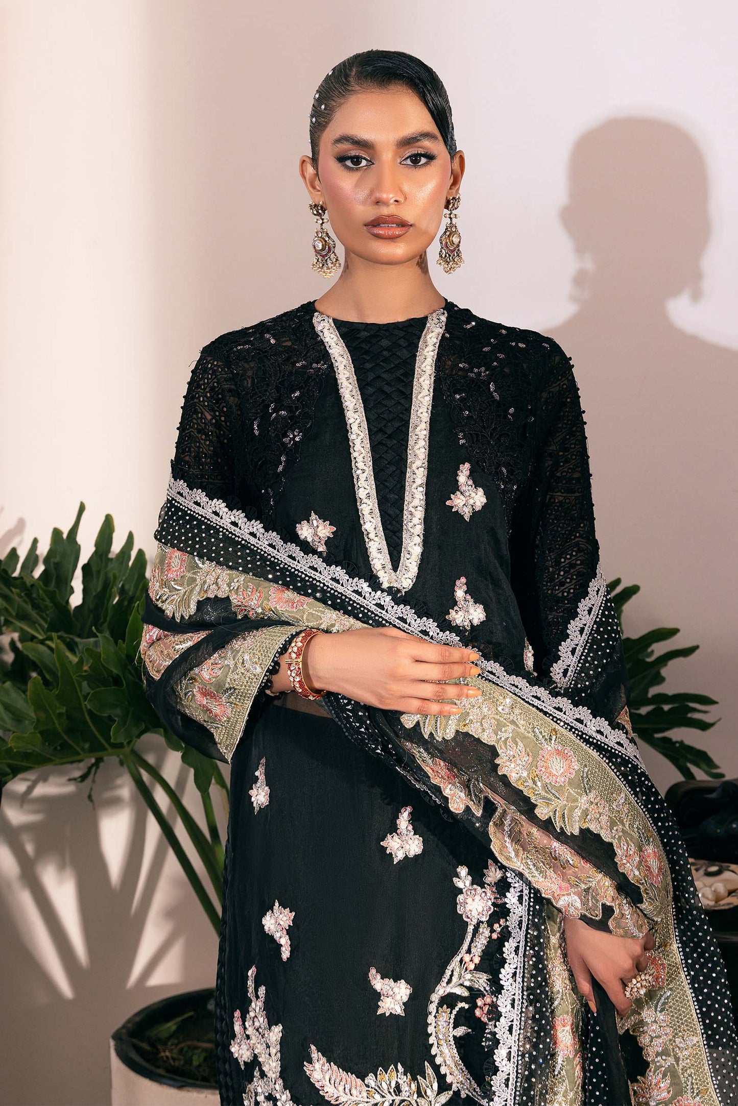 Maryam Hussain | Marwa Luxury Formals 24 | Sitara - House Of Anaya