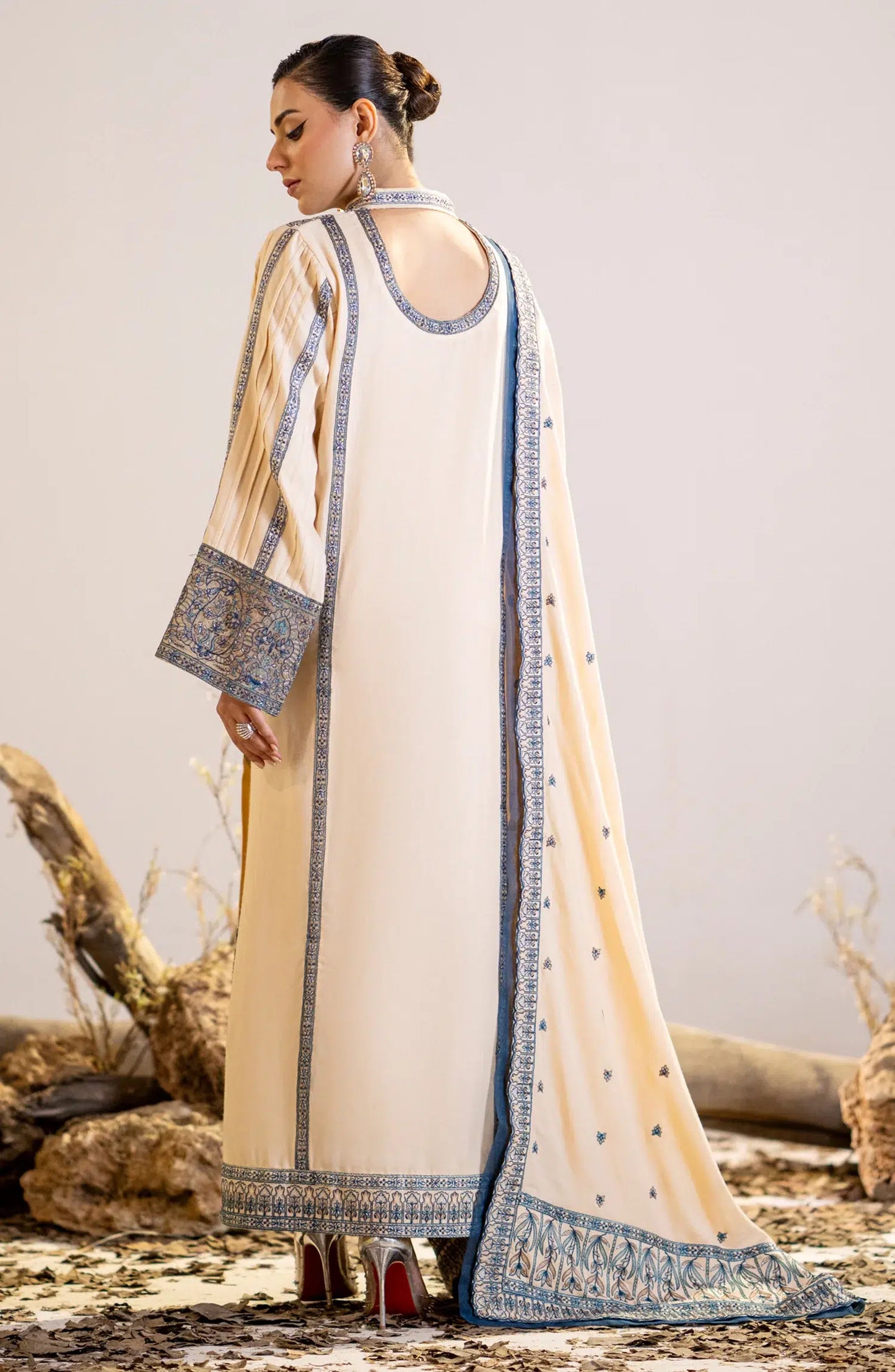 Maryum N Maria | Shehr Bano Winter 23 | DALBIR MW23559 - House Of Anaya
