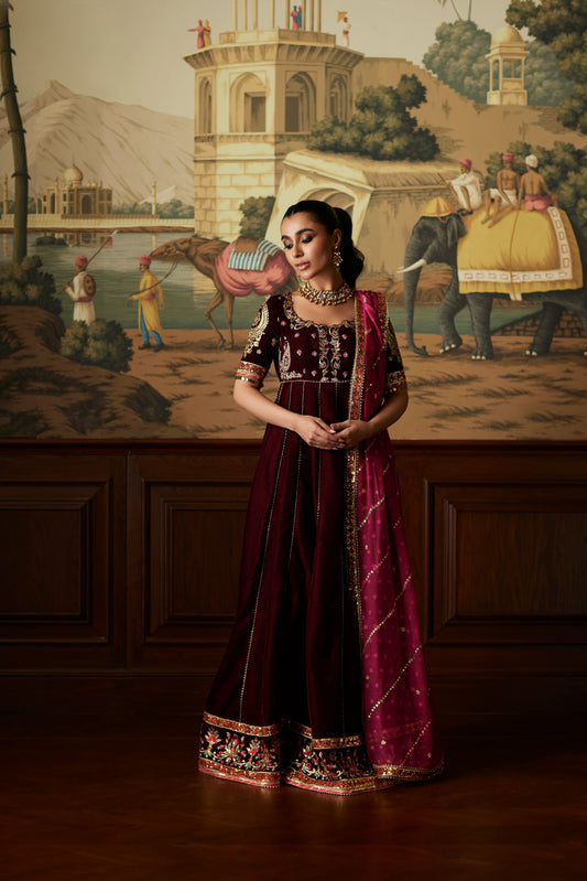 Mina Hassan | Velvet Luxe |  Daaniya - House Of Anaya
