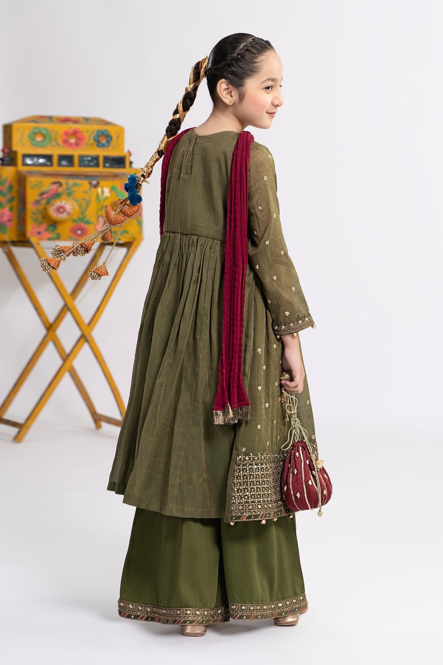 Maria B | 3 Piece Embroidered Zari Lawn Suit | MKS-EF24-33 - Libasekhas