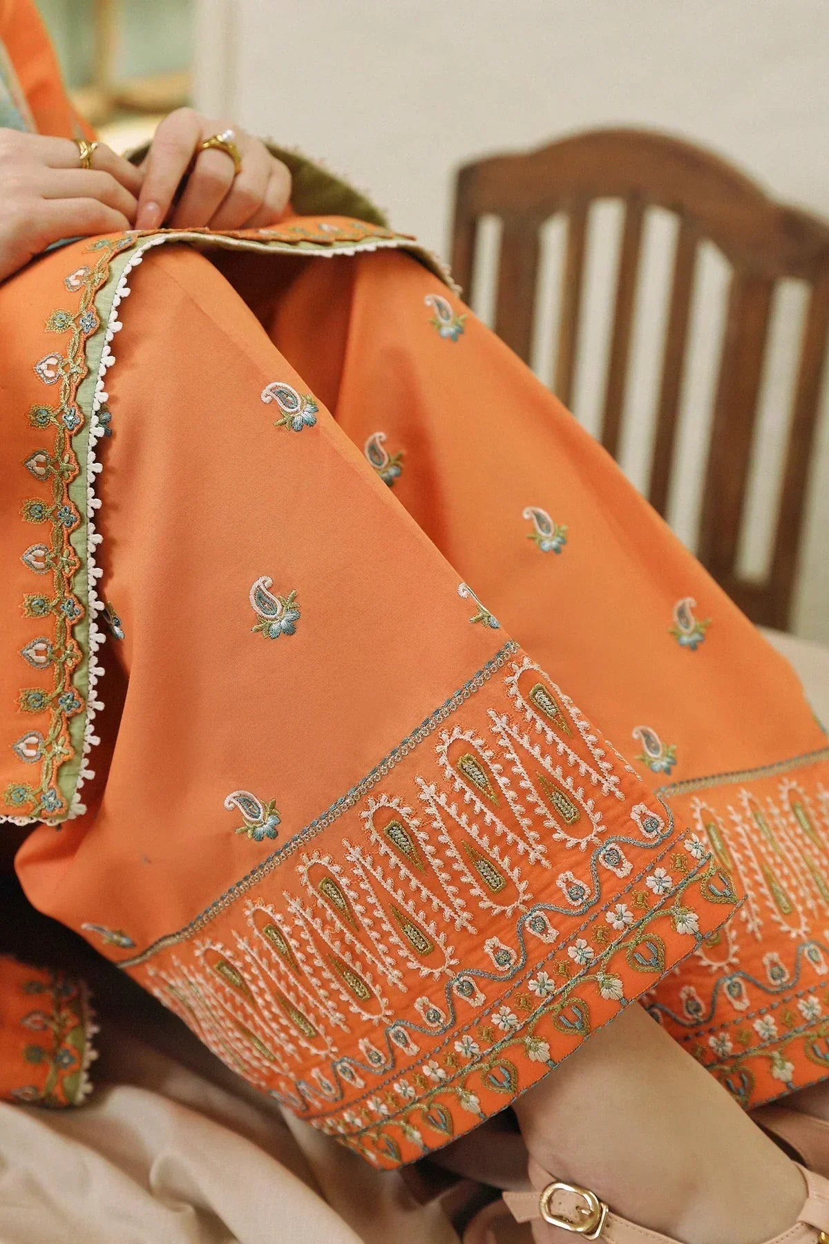 Zara Shahjahan | Coco Lawn 24 | MORNI-9B - House Of Anaya