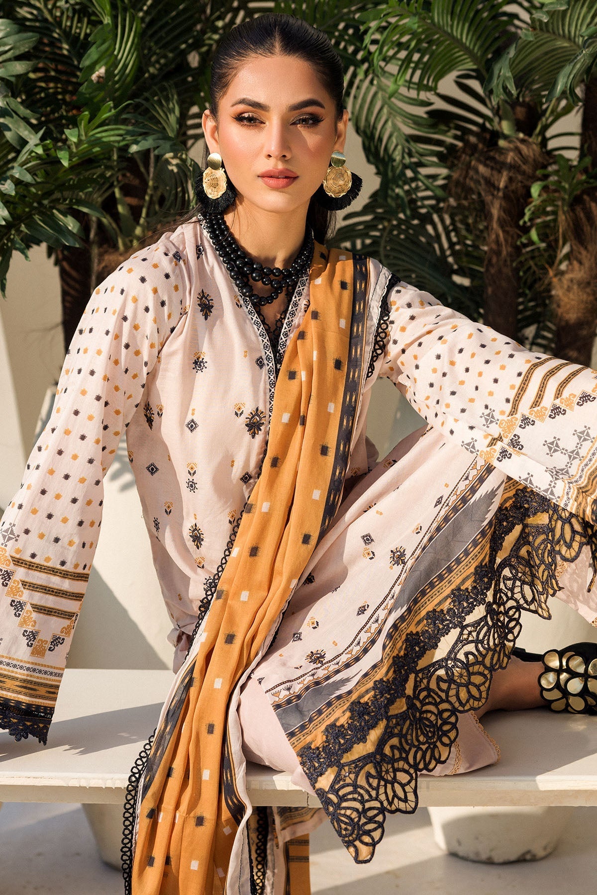 Motifz | Umang Luxury Lawn | A-02