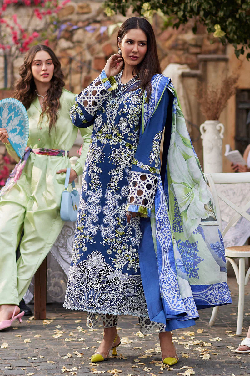 Mushq | Te Amo Luxury Lawn 24 | MODENA MAGIC - House Of Anaya