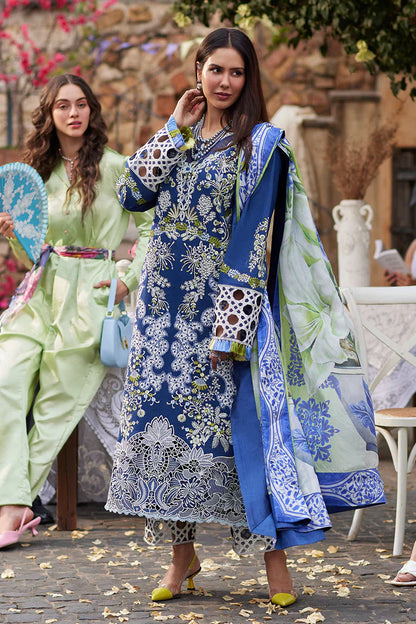 Mushq | Te Amo Luxury Lawn 24 | MODENA MAGIC - House Of Anaya
