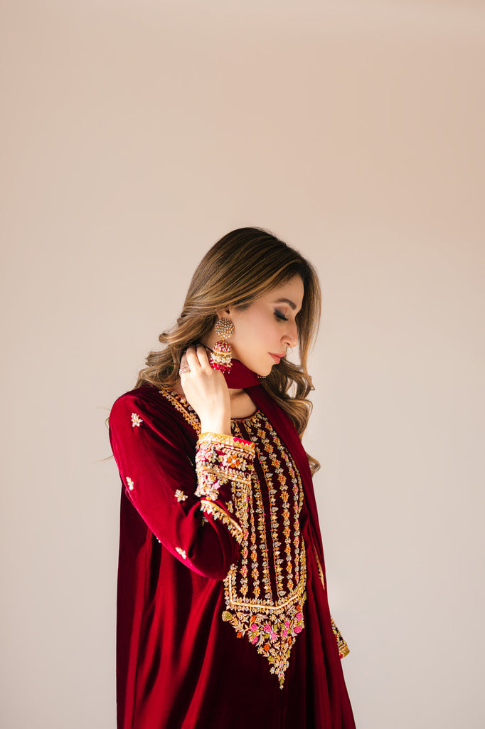 Sammy K | Velvet Festive Edit | Maroon Maxi velvet Outfit - House Of Anaya