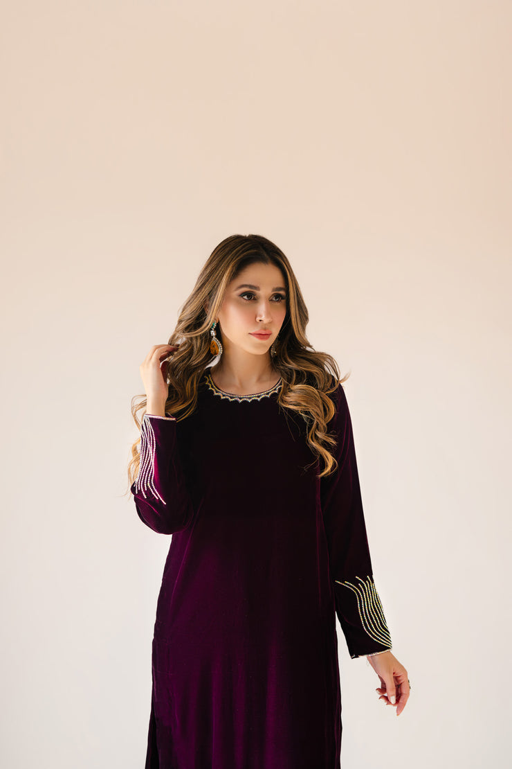 Sammy K | Velvet Festive Edit | Burgundy velvet monument outfit - House Of Anaya