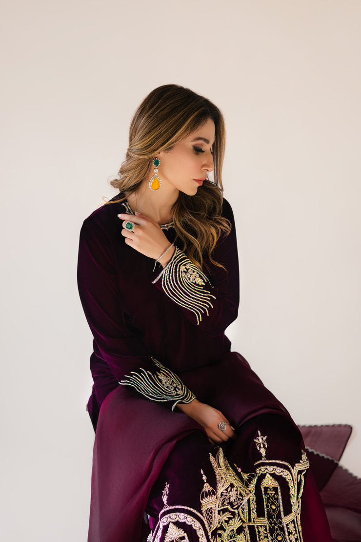 Sammy K | Velvet Festive Edit | Burgundy velvet monument outfit - House Of Anaya