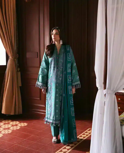 Republic Womenswear | Noemei Luxury Shawl 23 | NWU23-D4-B - House Of Anaya