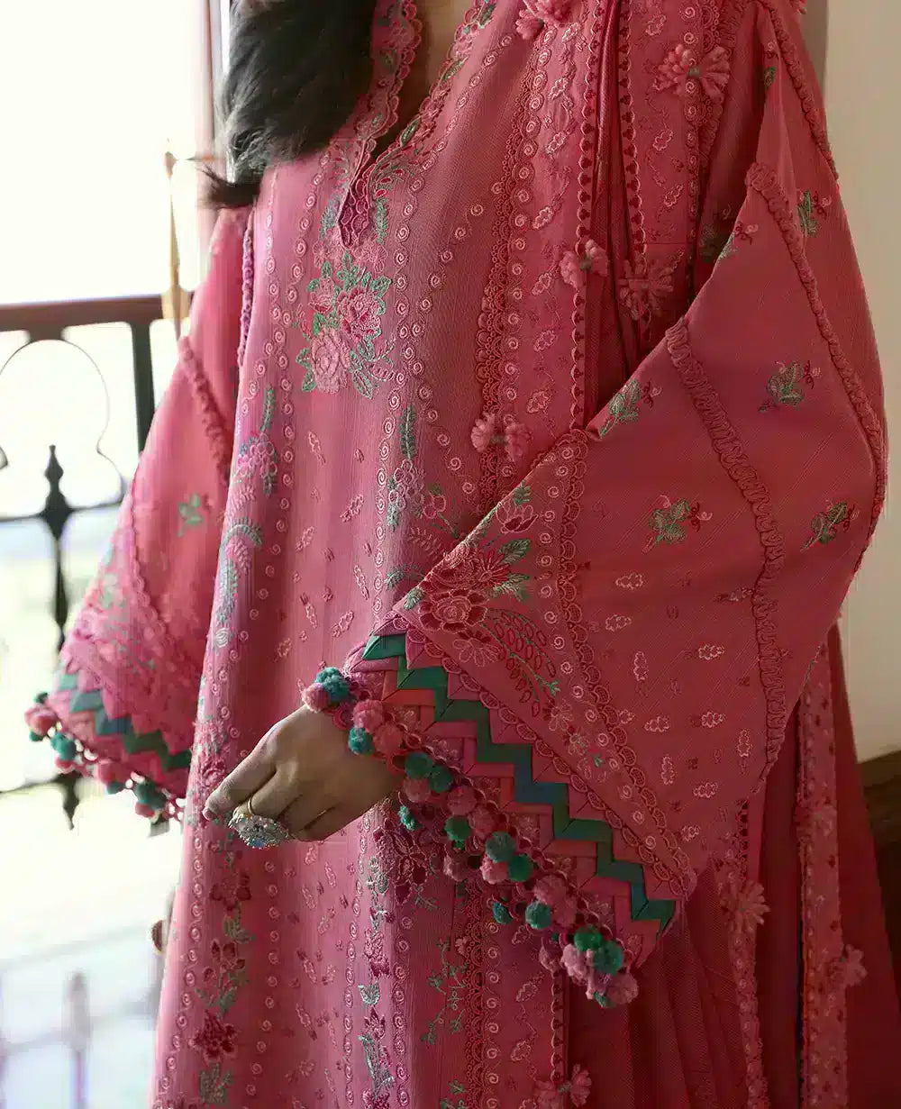 Republic Womenswear | Noemei Luxury Shawl 23 | NWU23-D5-A - House Of Anaya