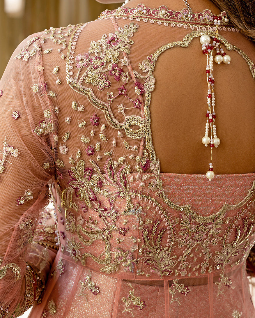 Mushq | Darlings Formals | Naina