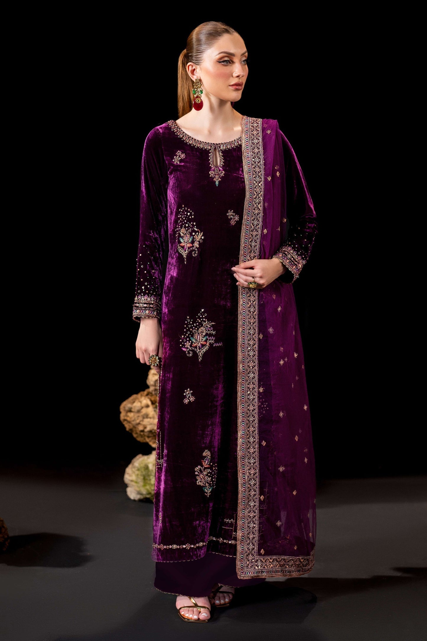 Naqshi | Makhmal 24 |  Rubayi - House Of Anaya