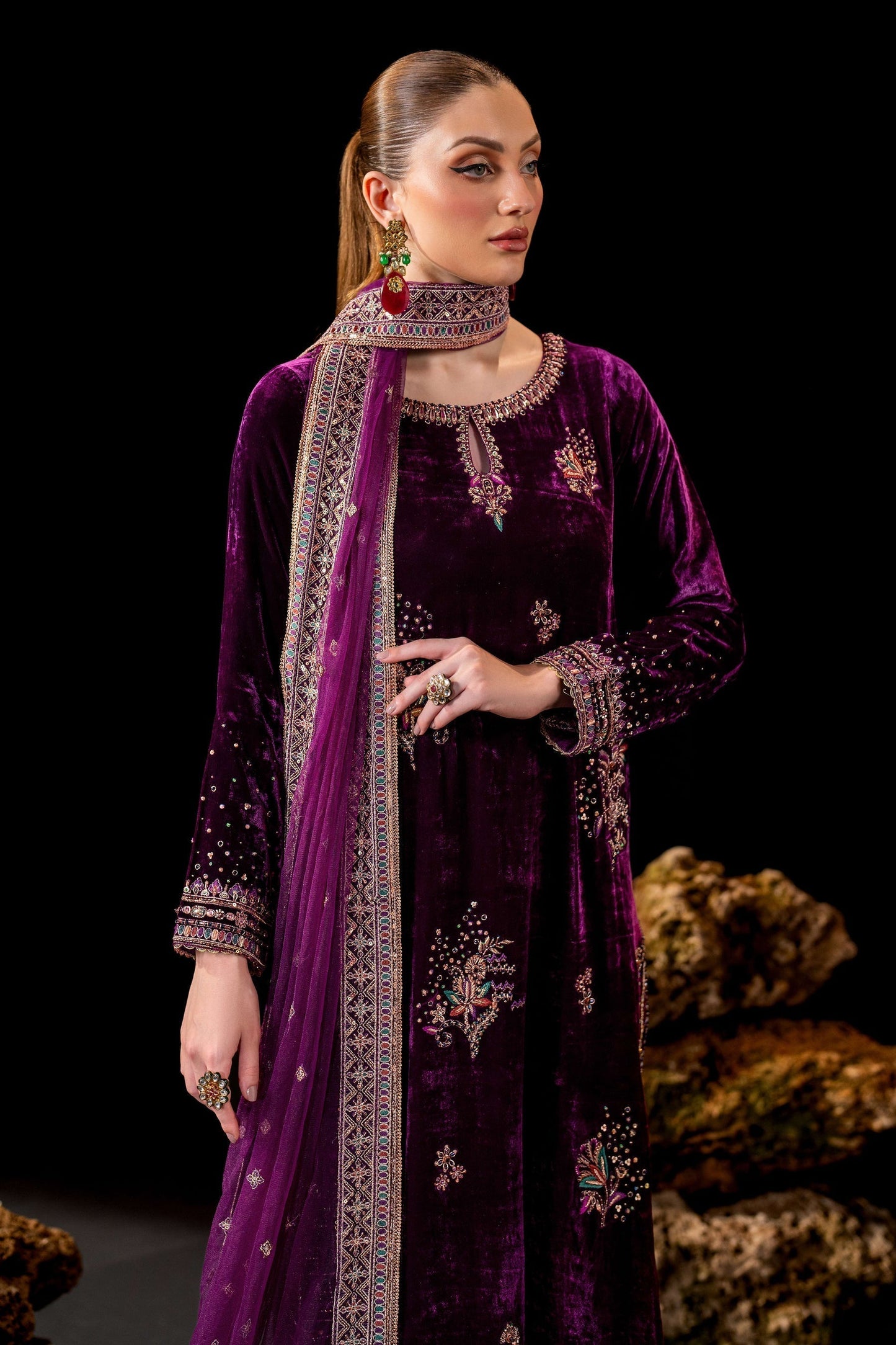 Naqshi | Makhmal 24 |  Rubayi - House Of Anaya
