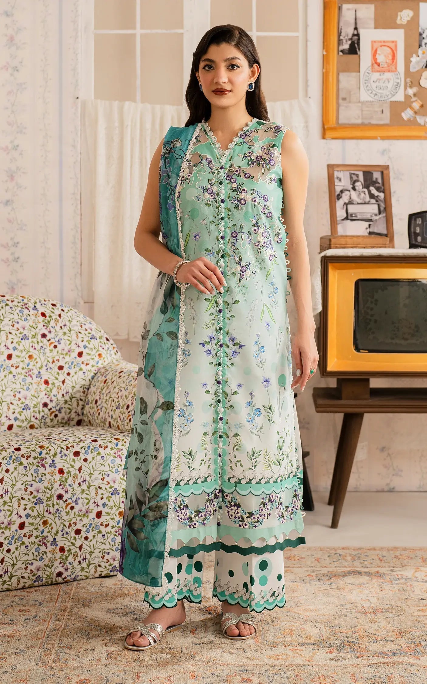 Asifa and Nabeel | Meraki Vintage 25 | Nazneen (MVL25-15) - House Of Anaya