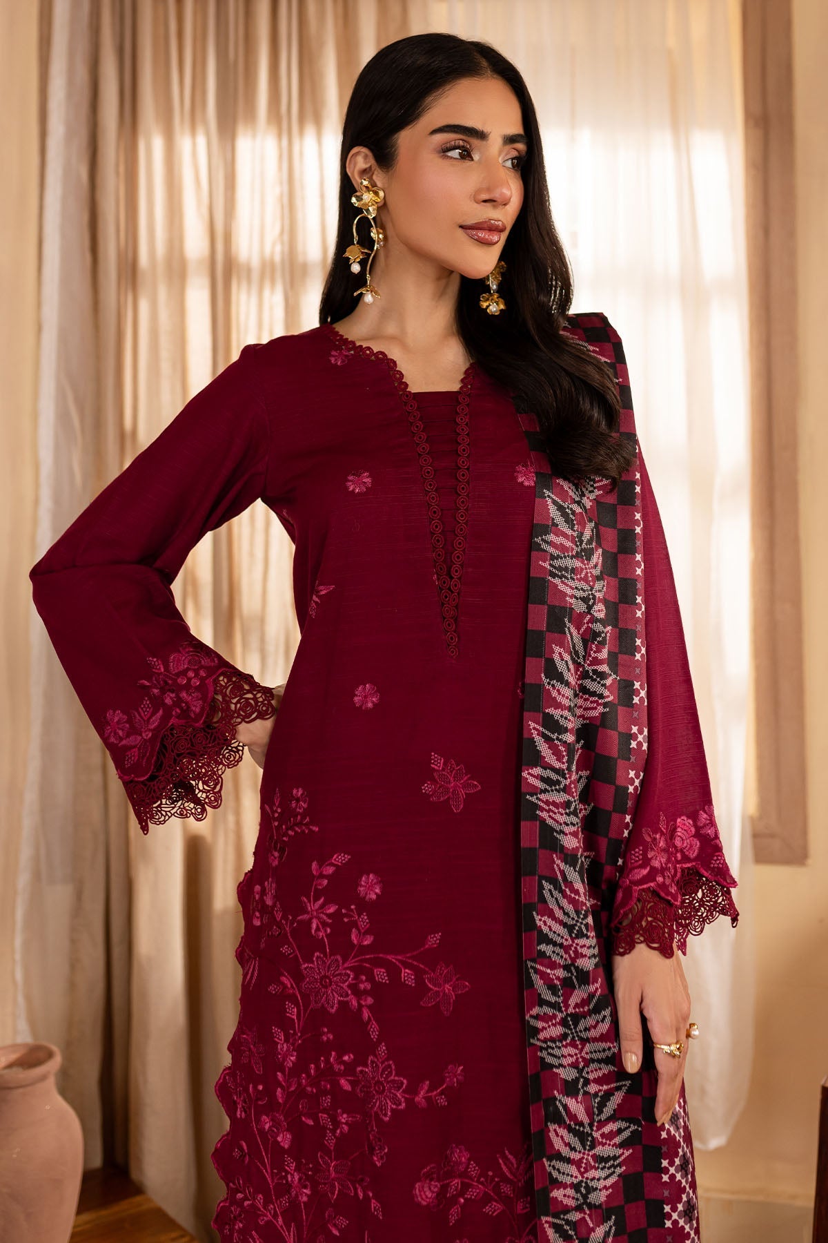 Nureh | Shades of Winter |  NP-578