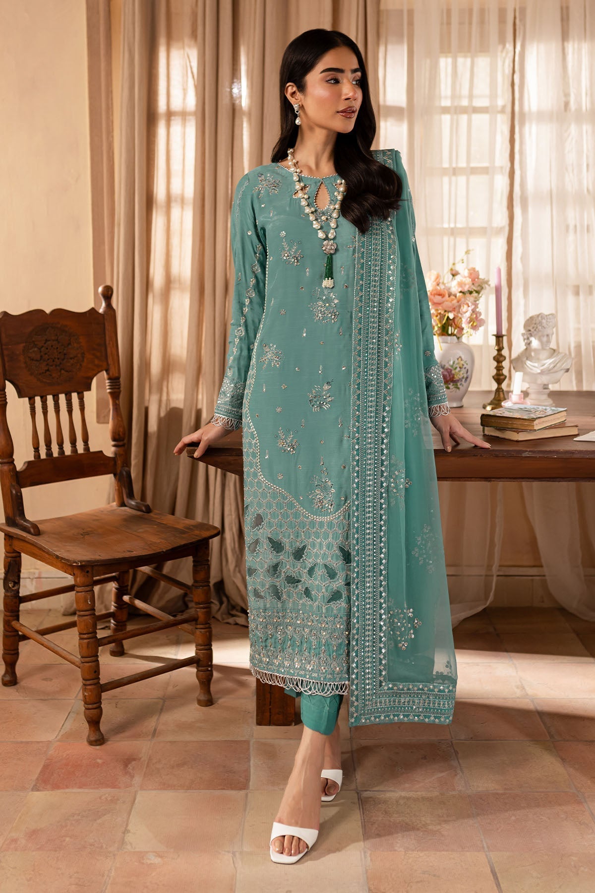 Nureh | Shades of Winter |  NP-576 - House Of Anaya