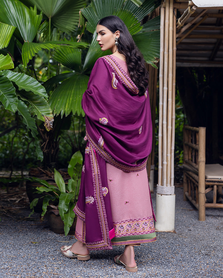 Mushq | Hemline Karandi | Opal Gleam