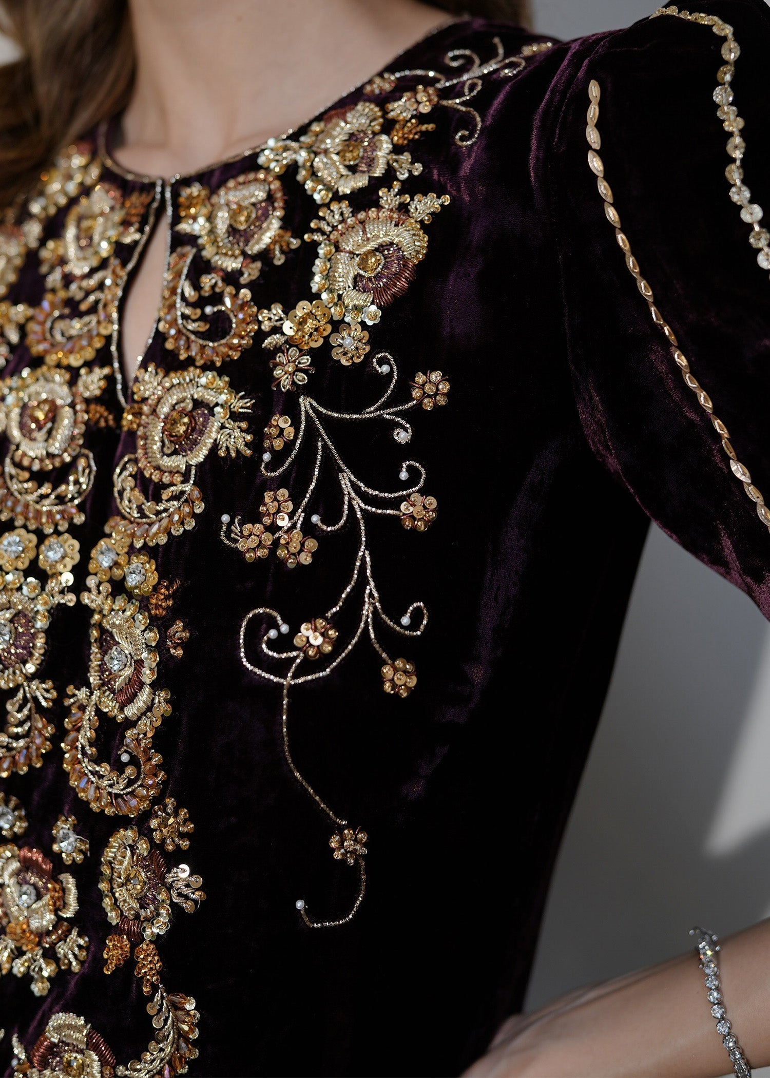 Mahum Asad | Voila Velvets | Jade - House Of Anaya