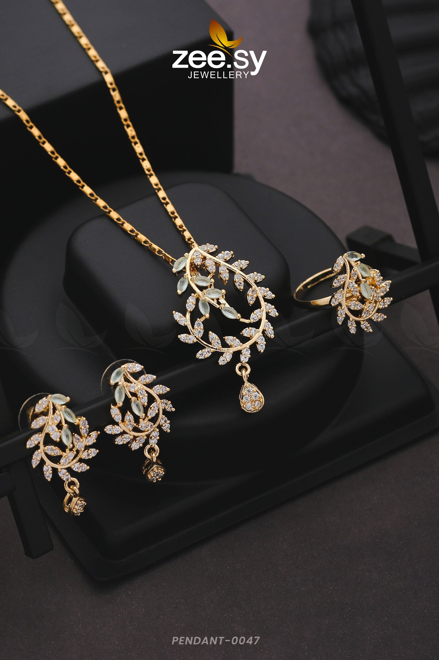 Pendant-0047 - Libasekhas