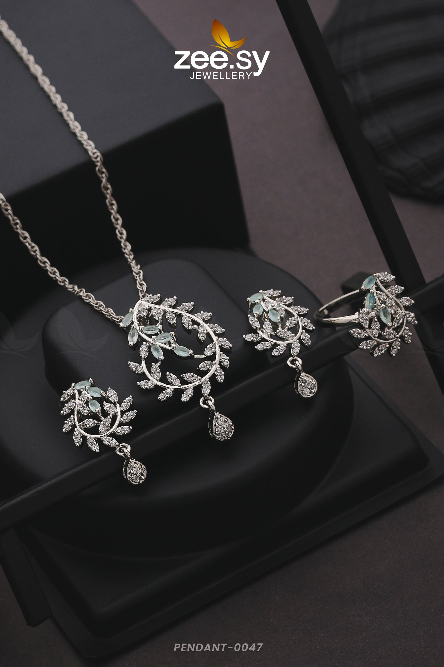Pendant-0047 - Libasekhas