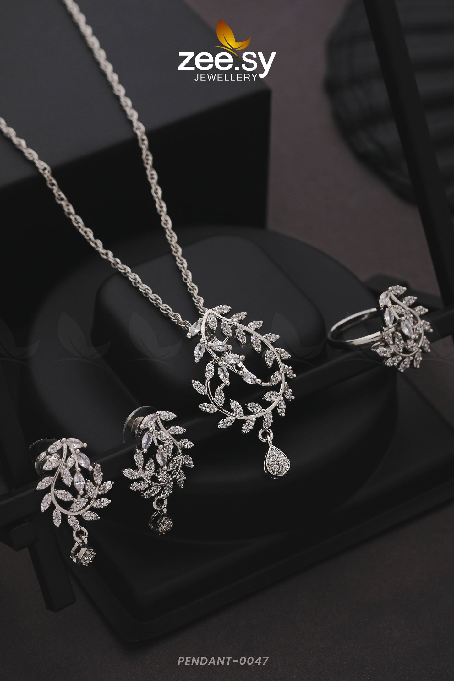 Pendant-0047 - Libasekhas