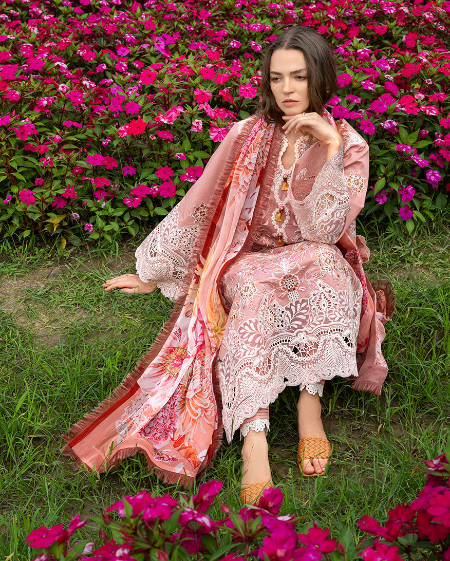Mushq | Hemline the Secret Garden | Peach Blossom