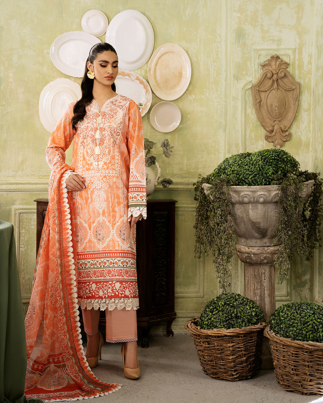 Roheenaz | Flora Printed Lawn | Cascade - House Of Anaya