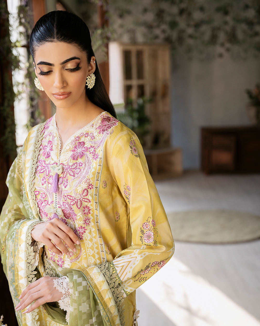 Roheenaz | Flora Printed Lawn | Mystique - House Of Anaya