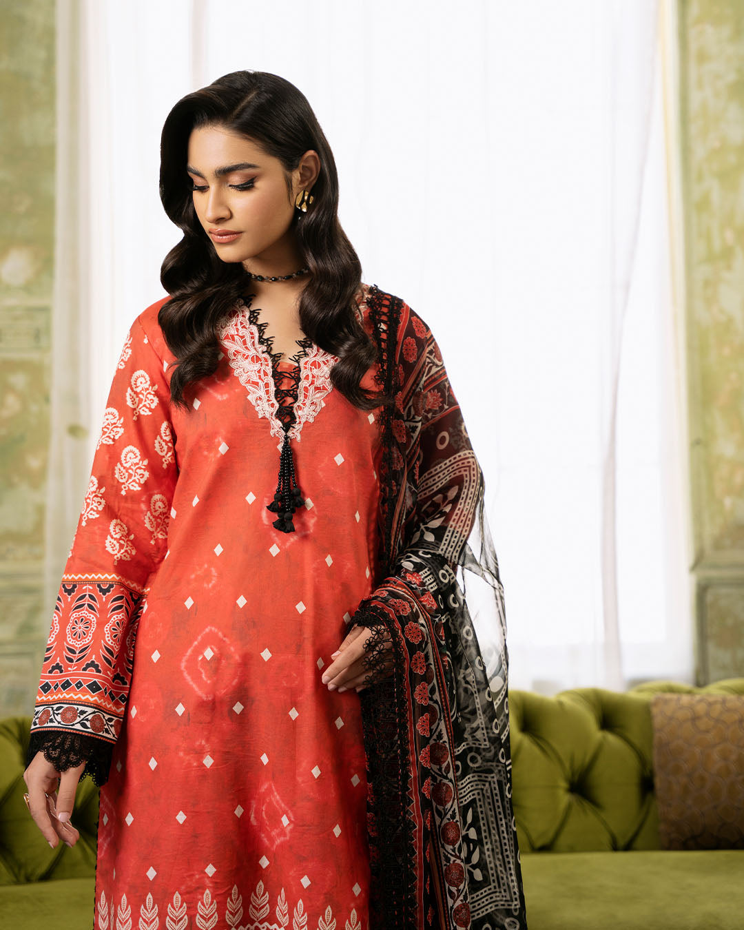 Roheenaz | Flora Printed Lawn | Solstice - House Of Anaya
