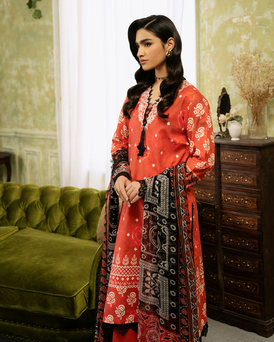 Roheenaz | Flora Printed Lawn | Solstice - House Of Anaya