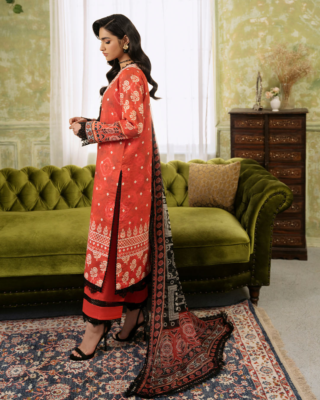 Roheenaz | Flora Printed Lawn | Solstice - House Of Anaya