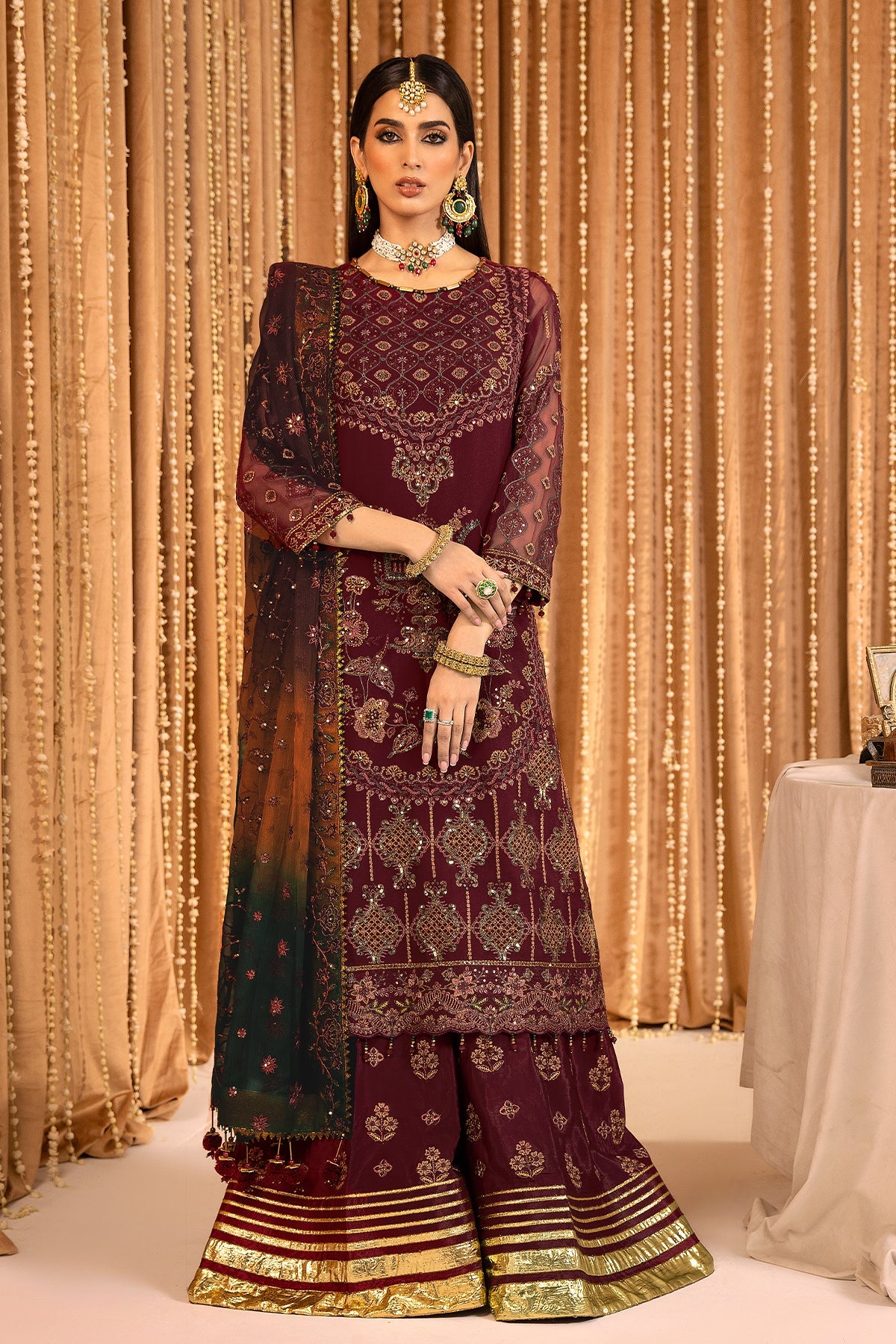 ALIZEH-Roheen - V16D01 Embroidered Chiffon Maroon