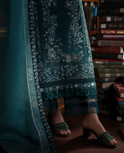 Republic Womenswear | Premium Pret 25 | RPP-03 (Coeur) - House Of Anaya