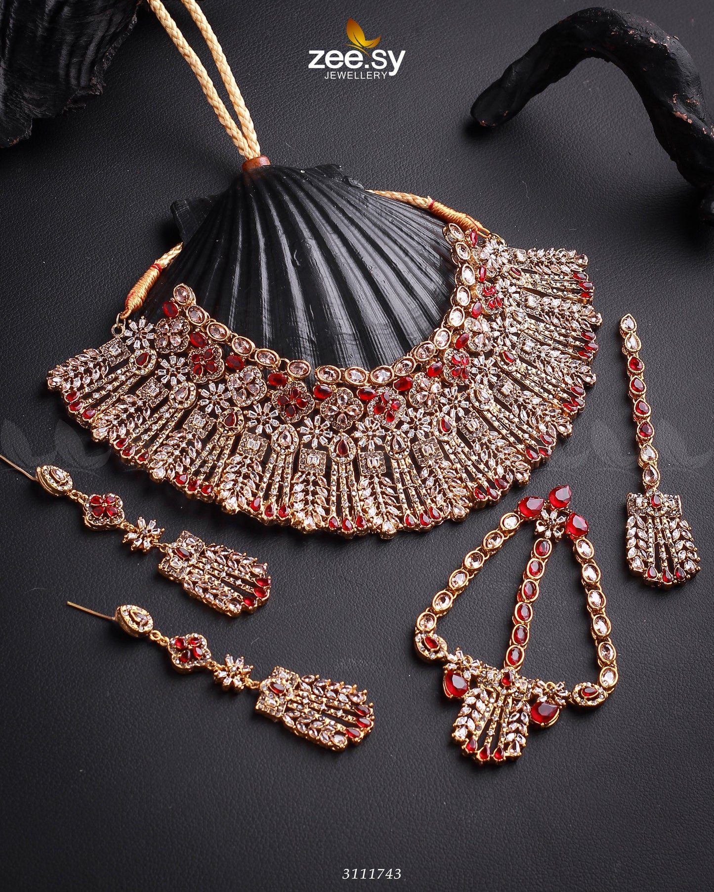 Momina Bridal Sets - Libasekhas