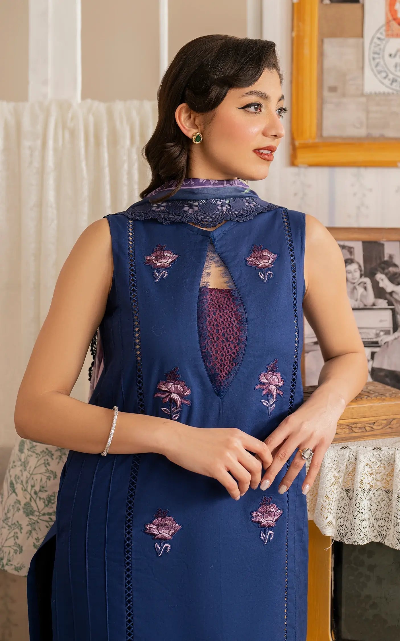 Asifa and Nabeel | Meraki Vintage 25 | Resham (MVL25-18) - House Of Anaya